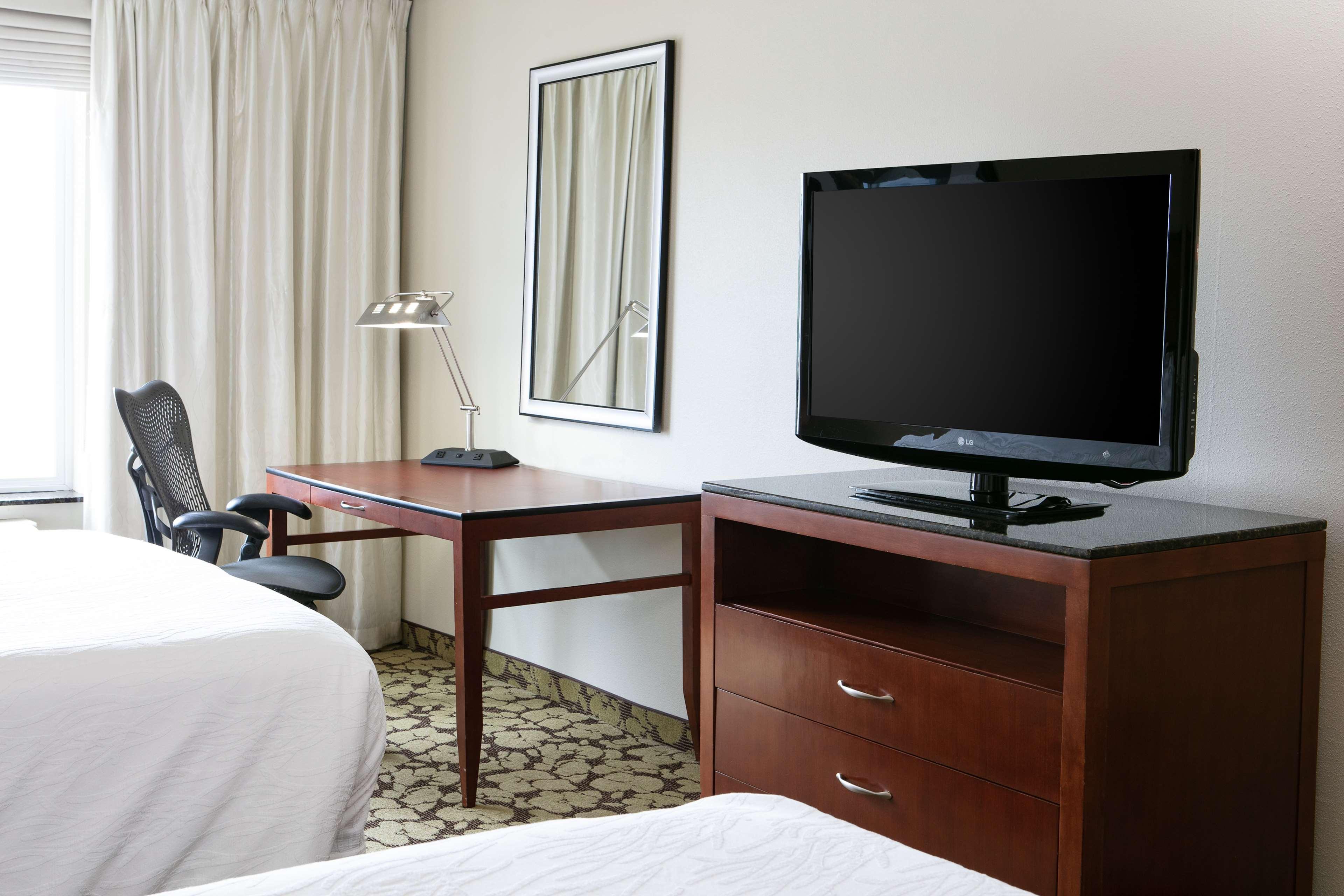 Hilton Garden Inn Omaha West Buitenkant foto