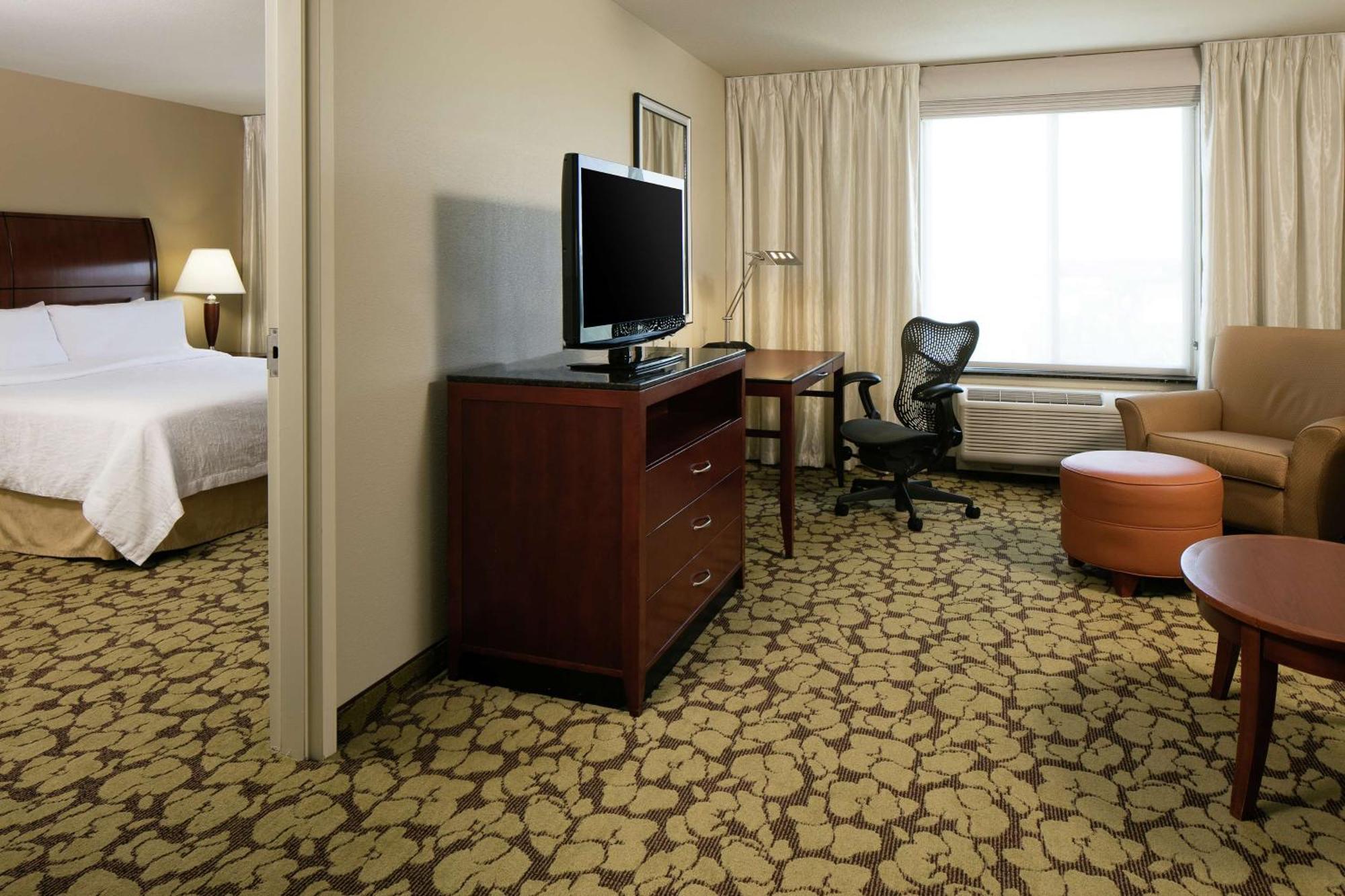 Hilton Garden Inn Omaha West Buitenkant foto