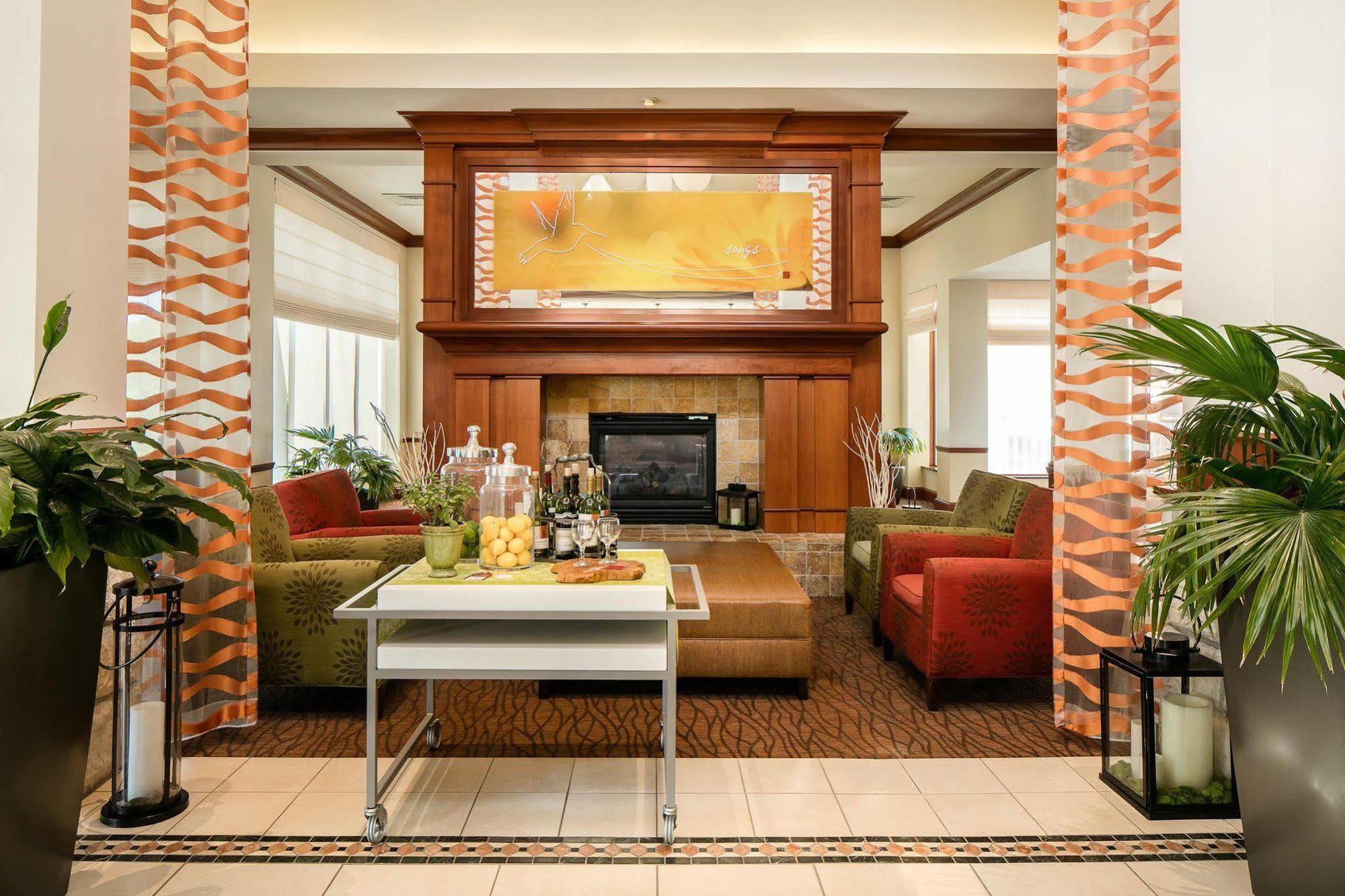 Hilton Garden Inn Omaha West Buitenkant foto